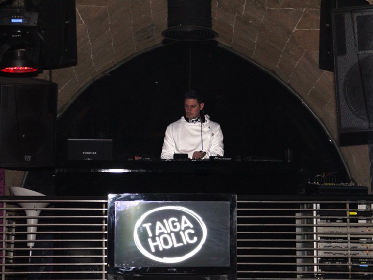 Valentine's at Taiga Batroun